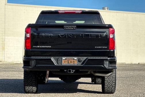 2023 Chevrolet Silverado 1500 Custom Trail Boss