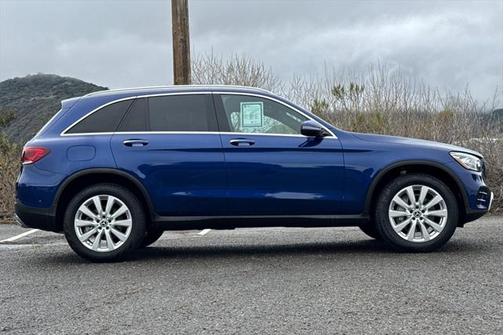 2021 Mercedes-Benz GLC 300 4MATIC