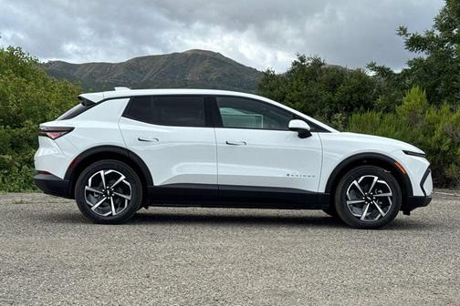 Summit White 2026 Chevrolet Equinox EV LT