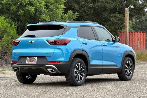 Marina Blue Metallic 2026 Chevrolet Trailblazer ACTIV