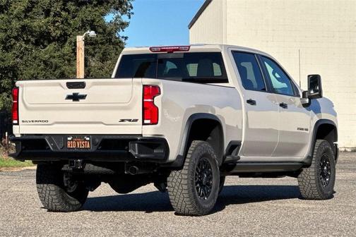 2026 Chevrolet Silverado 2500 ZR2