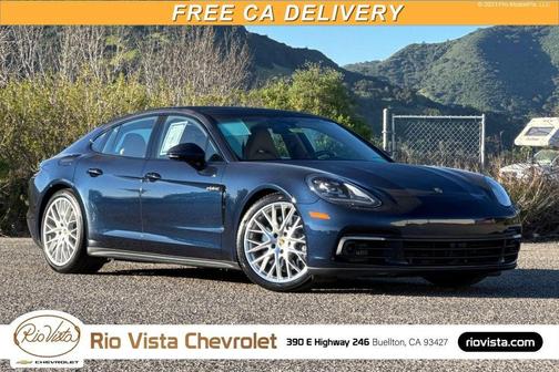 2018 Porsche Panamera 4