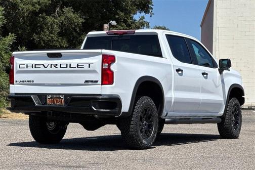 2025 Chevrolet Silverado 1500 ZR2
