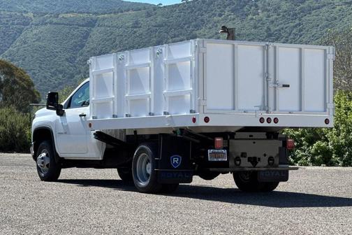 2026 Chevrolet Silverado 3500 WT
