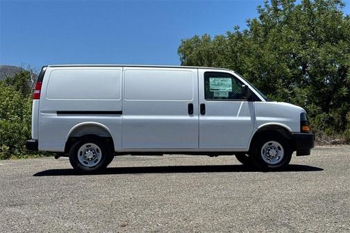 2025 Chevrolet Express 2500 RWD 2500 Regular Wheelbase WT