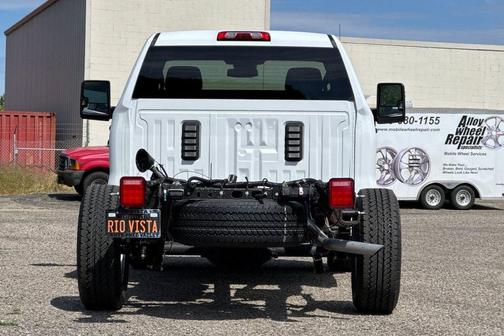 Summit White 2026 Chevrolet Silverado 1500 WT