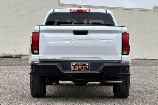 Summit White 2026 Chevrolet Colorado WT