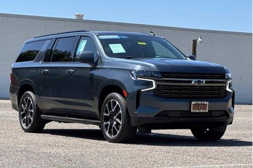 2021 Chevrolet Suburban RST
