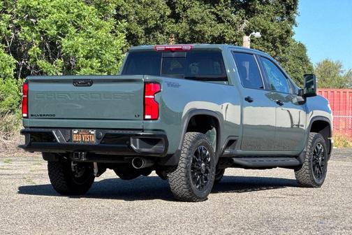 Cypress Gray 2026 Chevrolet Silverado 2500 LT