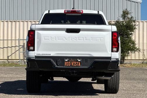 Summit White 2026 Chevrolet Colorado WT