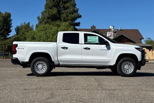 Summit White 2026 Chevrolet Colorado WT