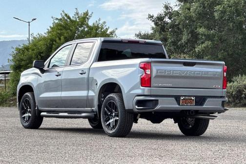 Sterling Gray Metallic 2026 Chevrolet Silverado 1500 RST