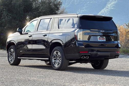 2026 Chevrolet Suburban Z71, 4WD