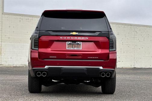 2025 Chevrolet Suburban Premier