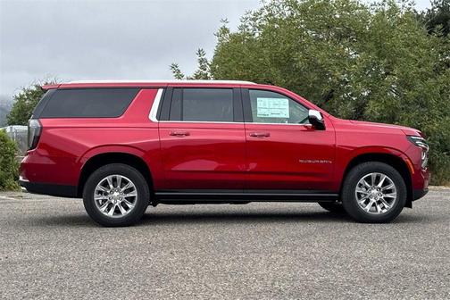 2025 Chevrolet Suburban Premier