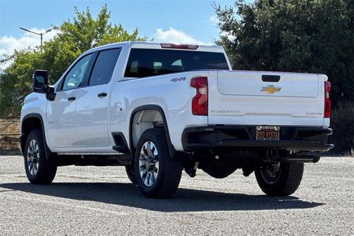 2026 Chevrolet Silverado 2500 Custom