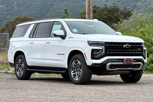 Summit White 2026 Chevrolet Suburban Z71, 4WD