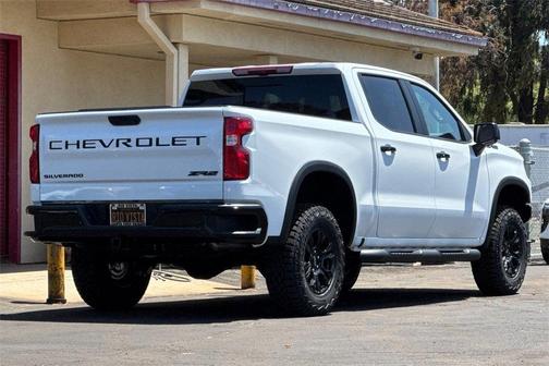 2025 Chevrolet Silverado 1500 ZR2