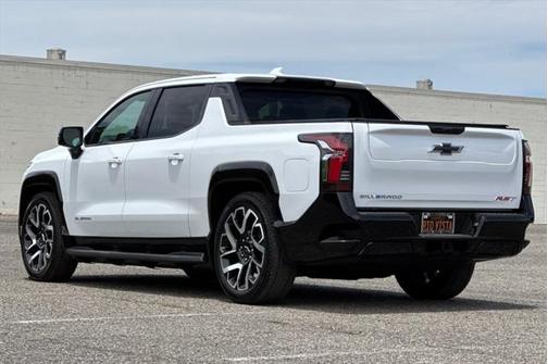 2024 Chevrolet Silverado EV RST