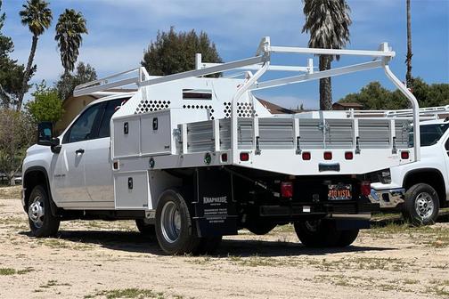 2024 Chevrolet Silverado 3500 WT