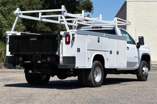 2025 Chevrolet Silverado 3500 WT