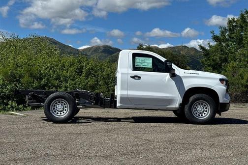 Summit White 2026 Chevrolet Silverado 1500 WT