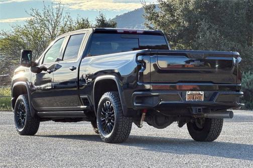 2022 Chevrolet Silverado 2500 High Country