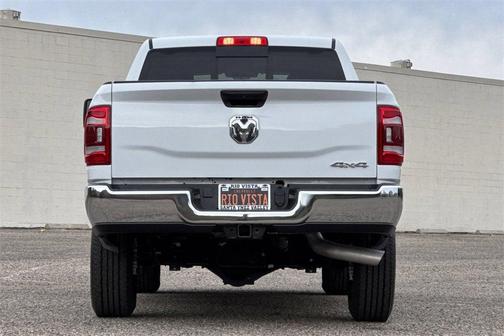 2024 RAM 2500 Tradesman Crew Cab 4x4 6'4' Box