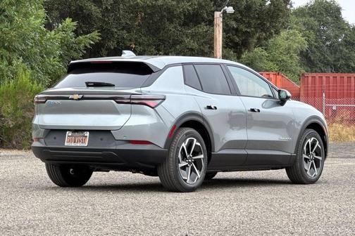 Sterling Gray Metallic 2026 Chevrolet Equinox EV LT