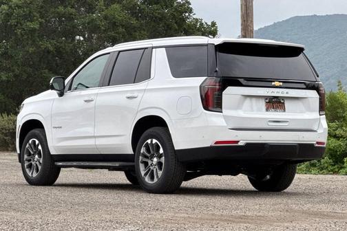2026 Chevrolet Tahoe LS
