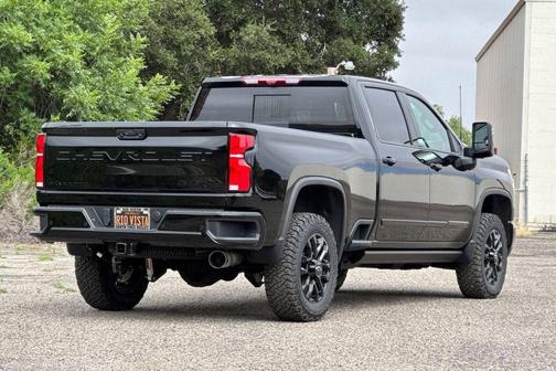 Black 2026 Chevrolet Silverado 3500 High Country