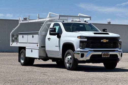 Summit White 2026 Chevrolet Silverado 3500 WT