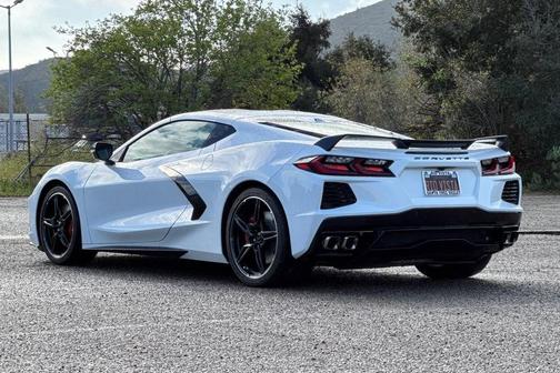 2021 Chevrolet Corvette Stingray w/3LT