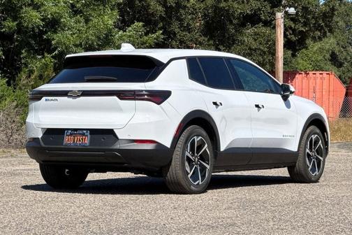 Summit White 2026 Chevrolet Equinox EV LT