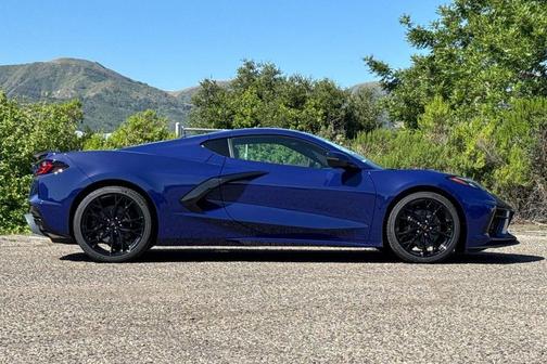 Hysteria Purple Metallic 2026 Chevrolet Corvette Stingray w/1LT