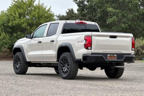 White Sands 2026 Chevrolet Colorado Trail Boss