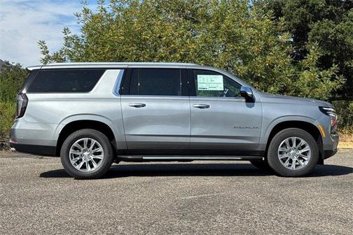 2025 Chevrolet Suburban Premier