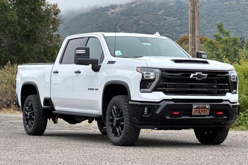 Summit White 2026 Chevrolet Silverado 2500 LTZ