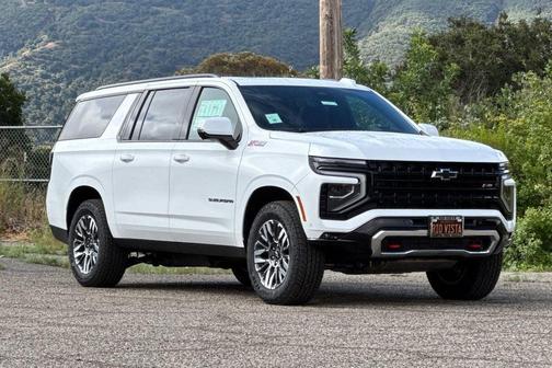 Summit White 2026 Chevrolet Suburban Z71, 4WD