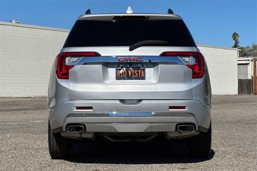 2020 GMC Acadia Denali