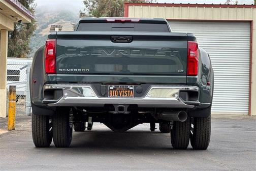 2025 Chevrolet Silverado 3500 LT