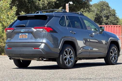 2023 Toyota RAV4 Hybrid XLE Premium