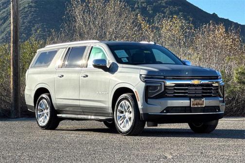 2025 Chevrolet Suburban Premier