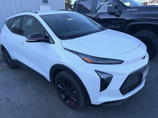 Summit White 2023 Chevrolet Bolt EUV FWD LT