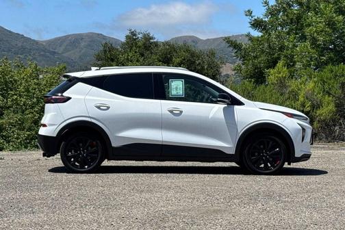 Summit White 2023 Chevrolet Bolt EUV FWD LT
