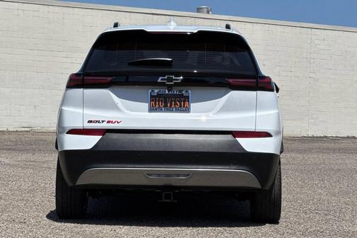 Summit White 2023 Chevrolet Bolt EUV FWD LT