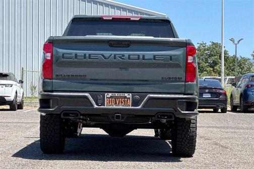 2025 Chevrolet Silverado 1500 Custom Trail Boss