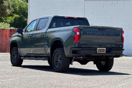 2025 Chevrolet Silverado 1500 Custom Trail Boss