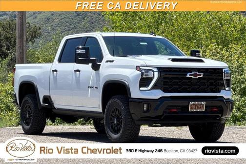 Summit White 2026 Chevrolet Silverado 2500 Crew Cab, Standard Bed, XR2, 4WD
