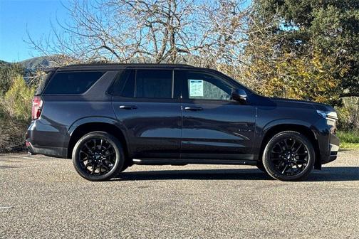 2023 Chevrolet Tahoe 4WD RST